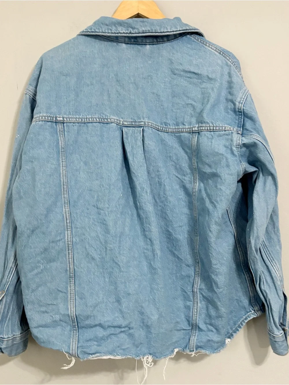Oversized Levi’s Denim Light Blue Jean Jacket